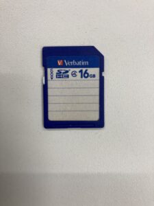 【データ復旧・データ復元成功実績】SDカード Verbatim 16GB　PCに接続するとエラーがでてデータ見れない。