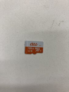 【データ復旧・データ復元成功実績】microSD au 128GB スマホで使用。認識しない。