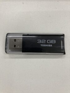 【データ復旧・データ復元成功実績】USBメモリ TOSHIBA 32GB 認識しない