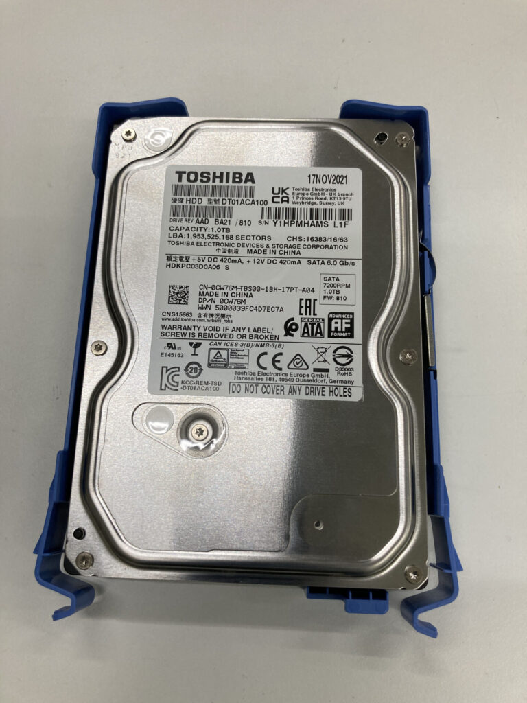 TOSHIBA DT01ACA100 1TB